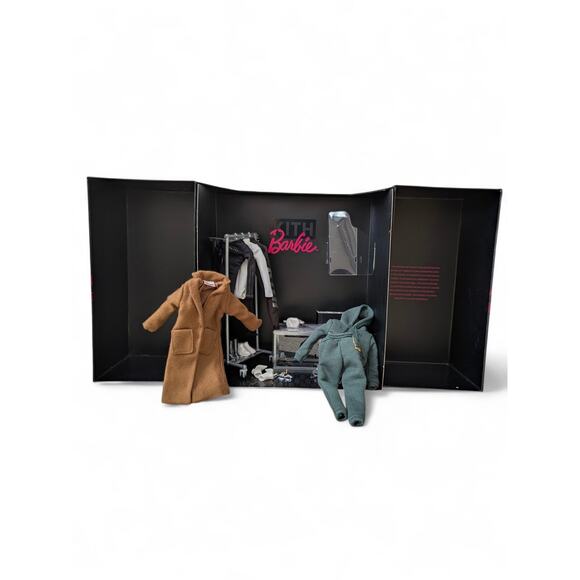 2021 KITH Barbie X Fashion Set Platinum Edition Label FXF28 No Doll - Picture 1 of 9
